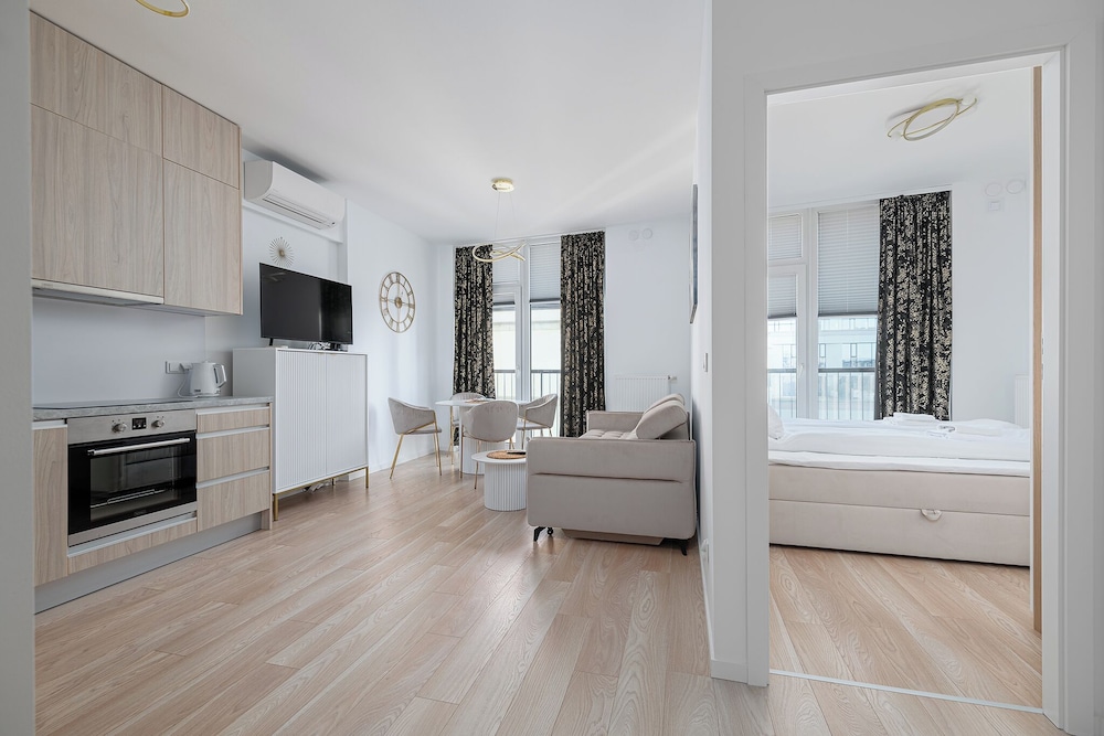 RentPlanet - Apartament Krochmalna