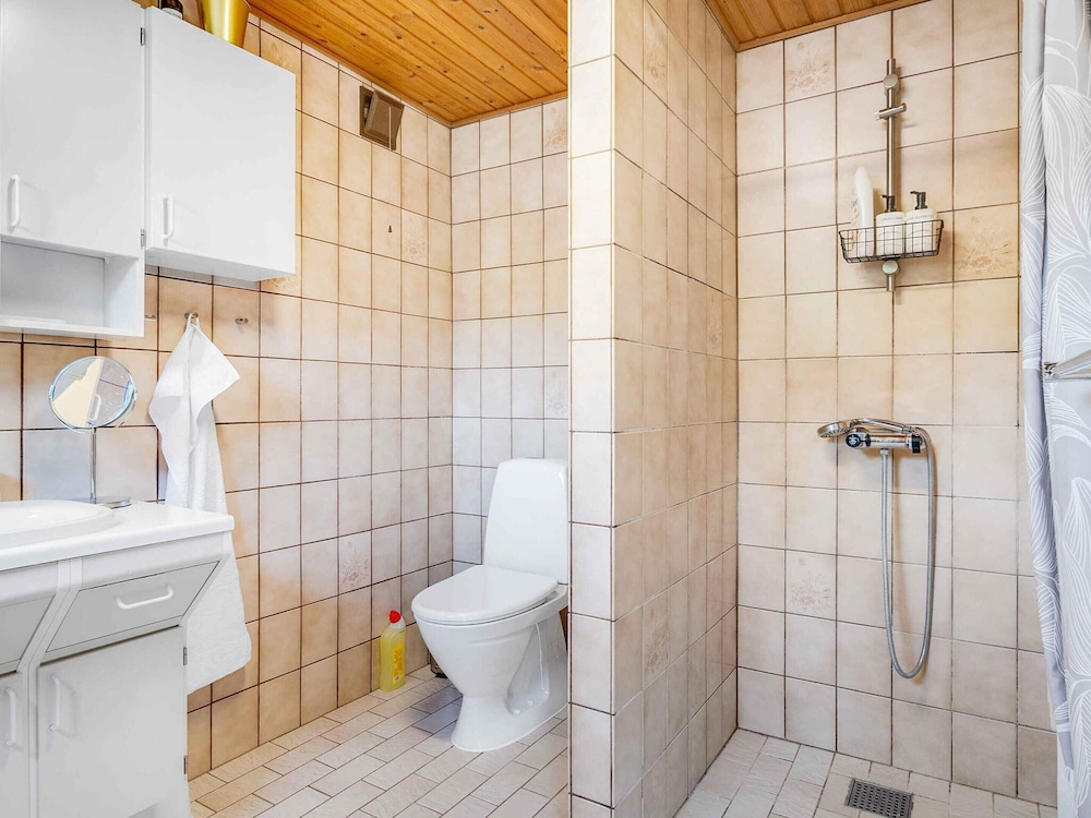 5 Star Holiday Home in Rodby
