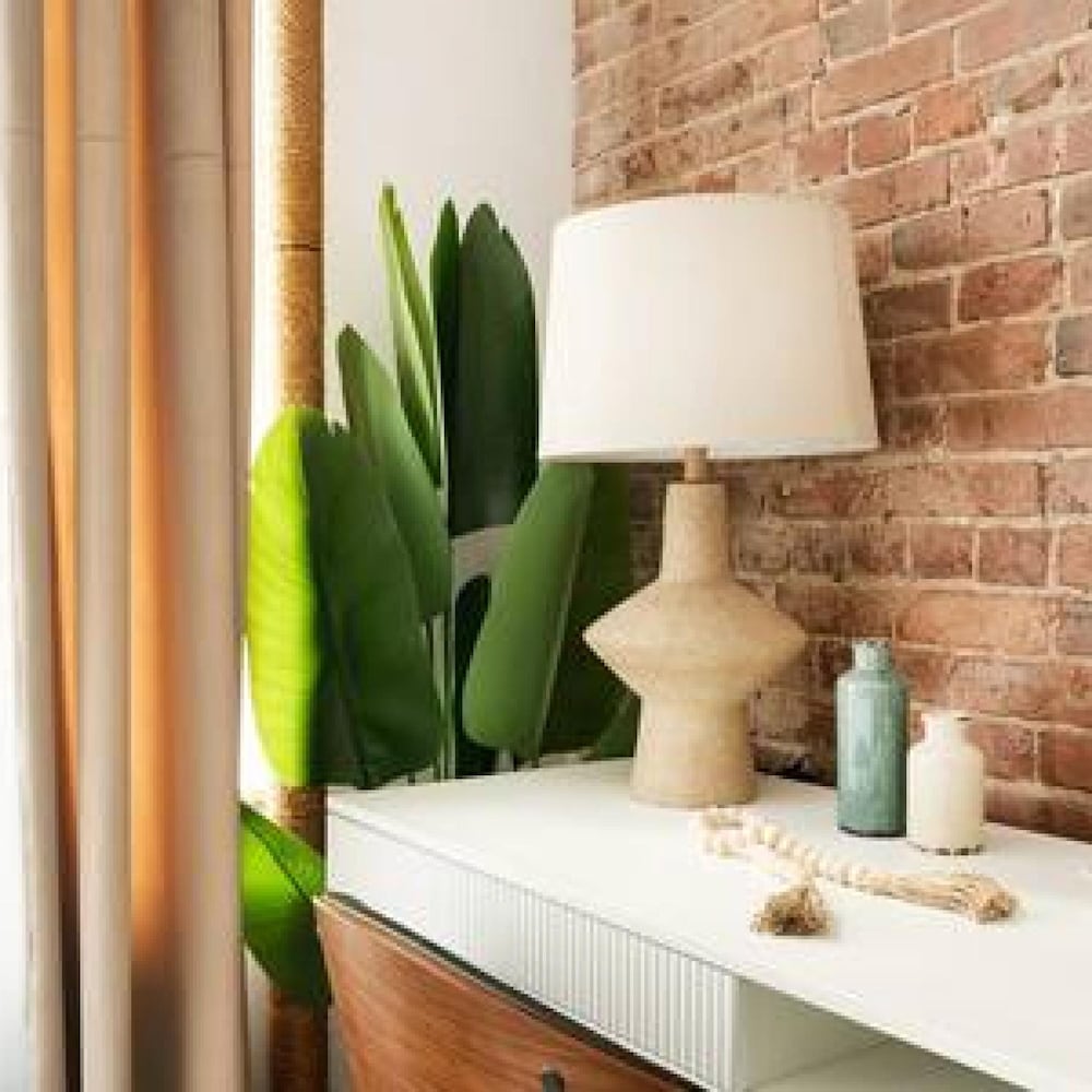 New Modern Studio UES W D