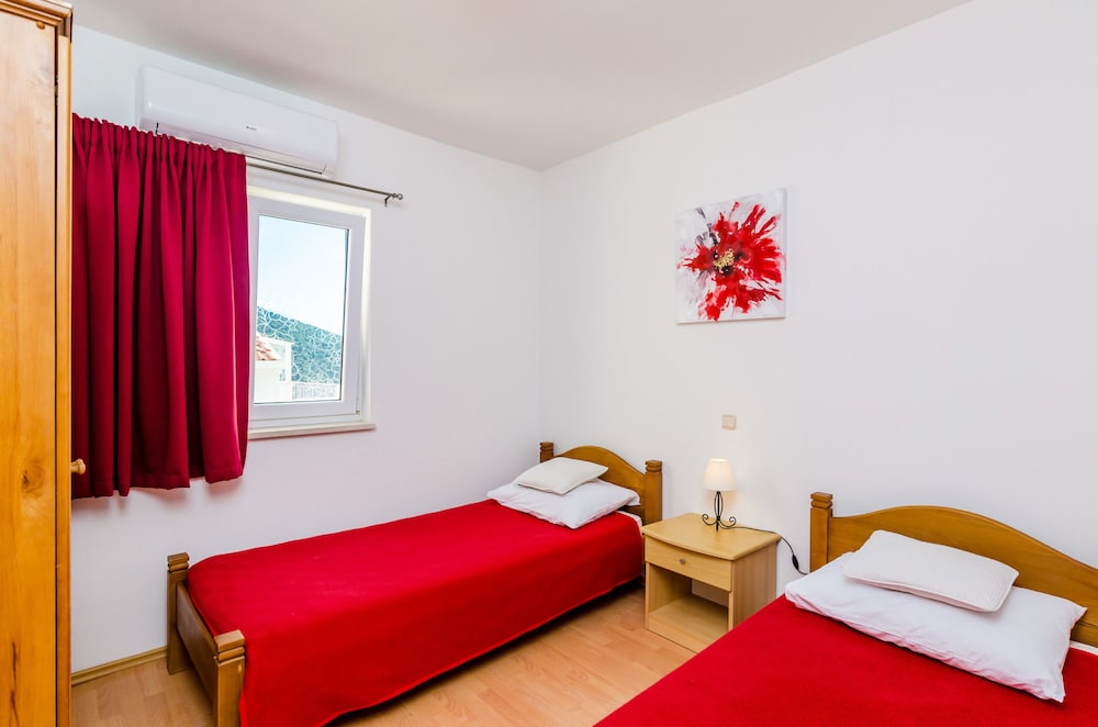 Burum Apartments