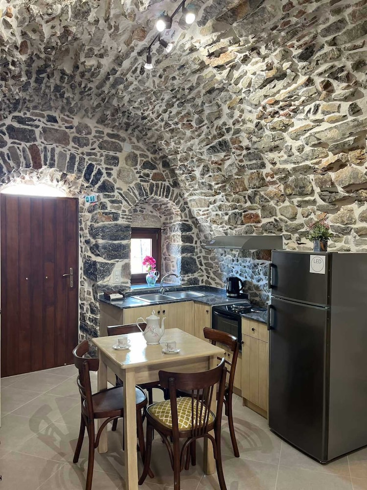 Vlychos Olympi Lodge 1 - Chios Cozy Getaway
