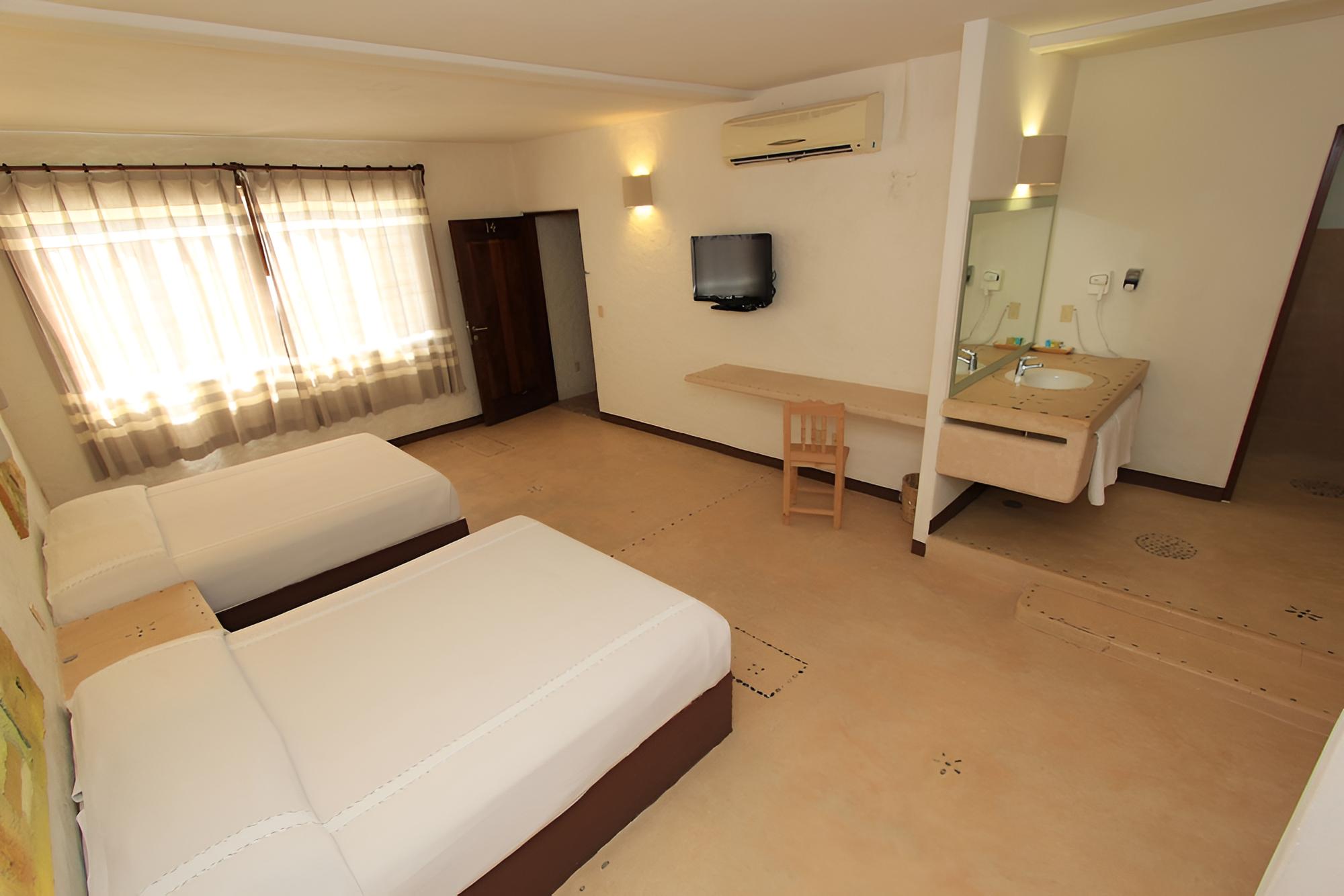 Hotel Plaza Tangolunda