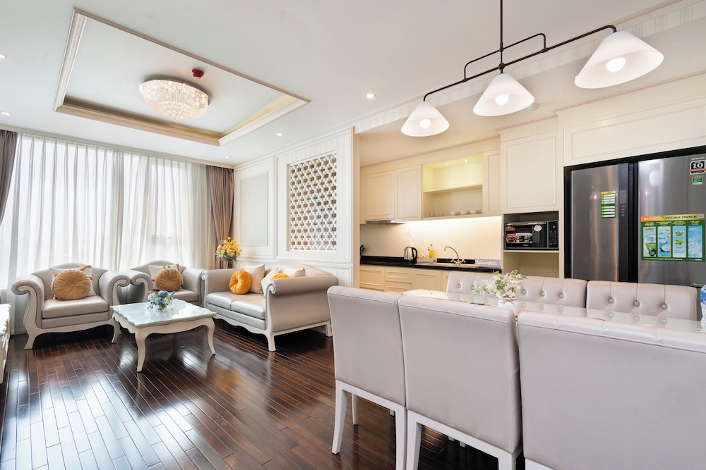 Luxury Condotel Luminous Leman