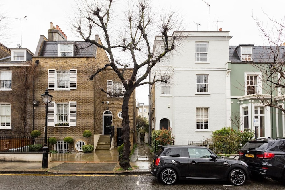 Artistic 1bed Flat