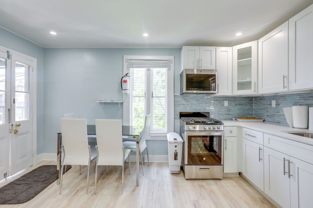 2 Blocks to Beach: Sunny Ocean Grove Apartment