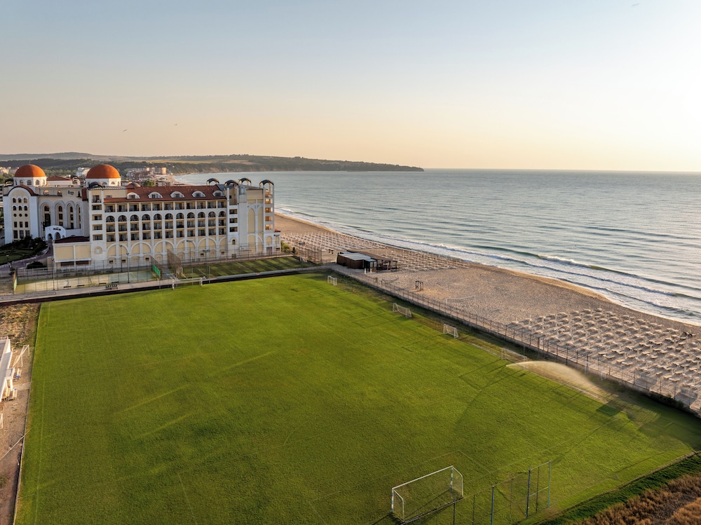 Hotel Alua Helios Bay - All Inclusive - Image 1