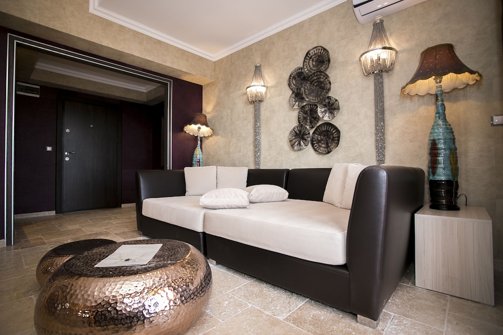 Villas Elenite Premium