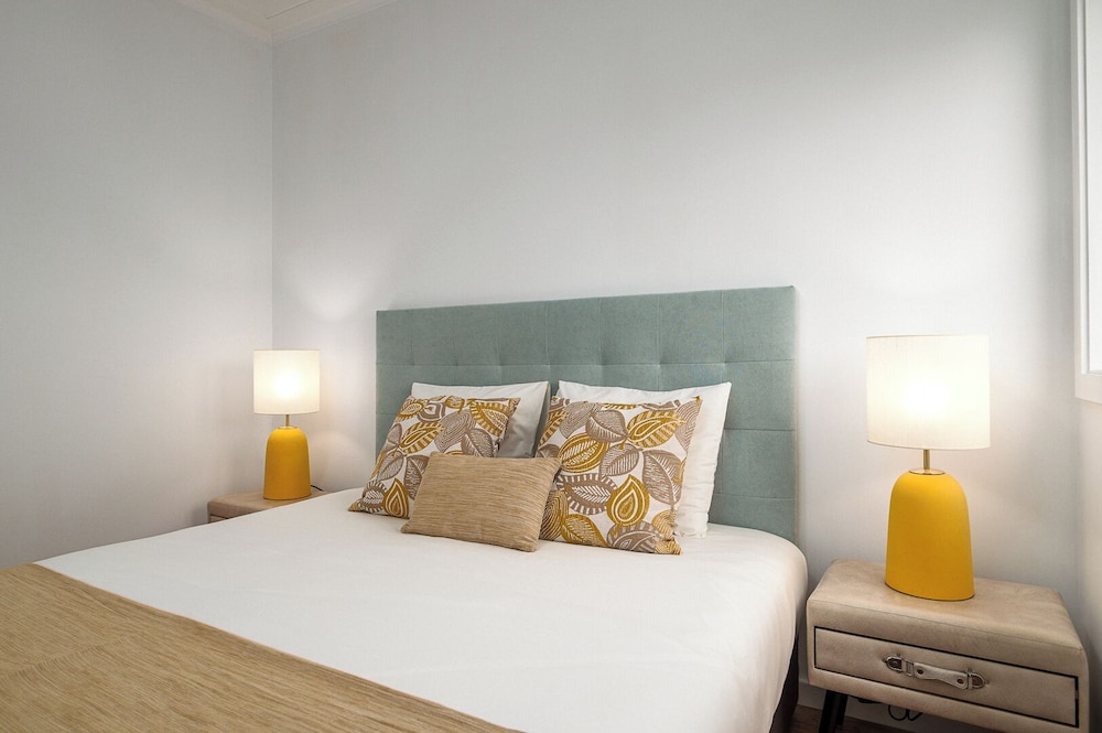 Gaia23 · Lovely 2-bed w/ Parking Amazing View