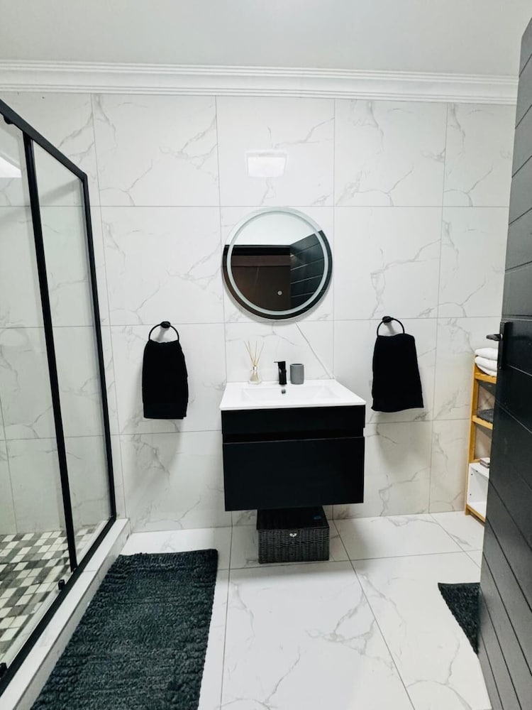 Villa Picasso Sandton - Executive