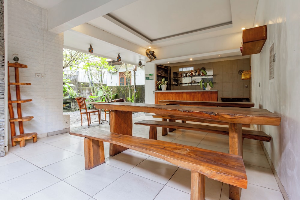 Hotel O Canggu Near Echo Beach Formerly Saren Guesthouse view 5