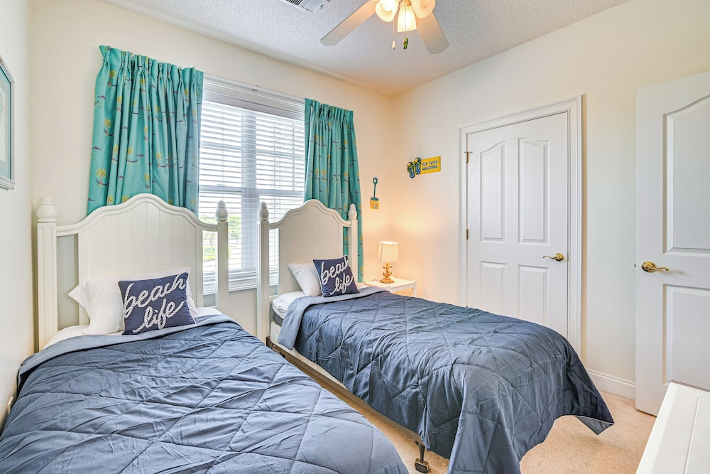 4 Golf Courses On-site: North Myrtle Beach Villa!