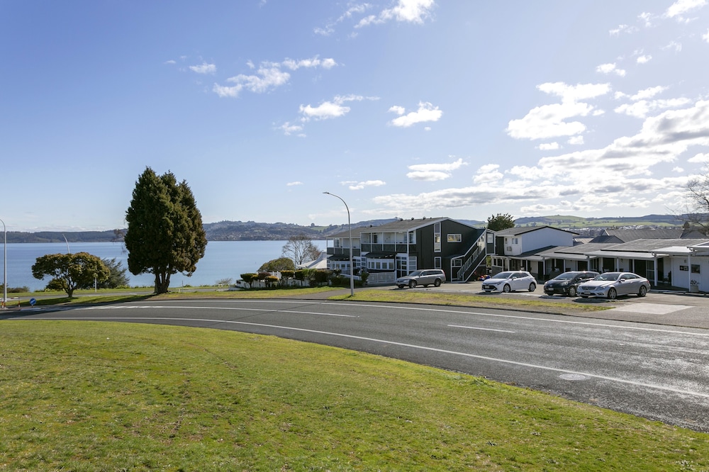 Taupo Thermal Motel & Spa - Adults Only