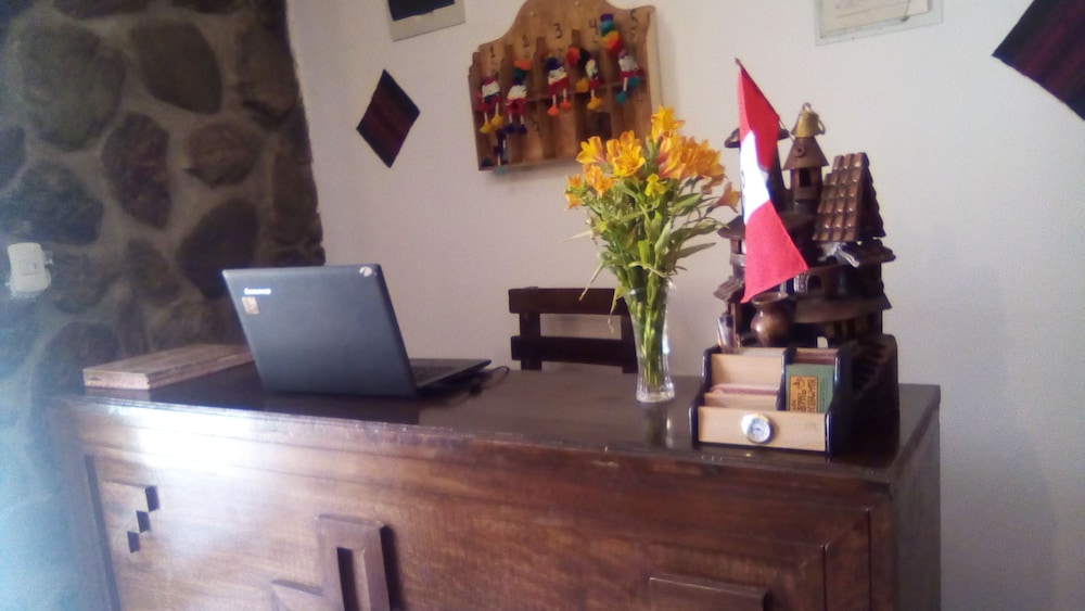 Kiswar Lodge