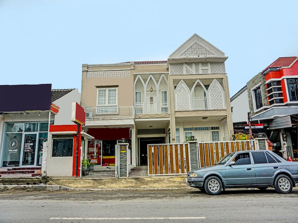 OYO 91812 Nh Kost Syariah - Property Image 13