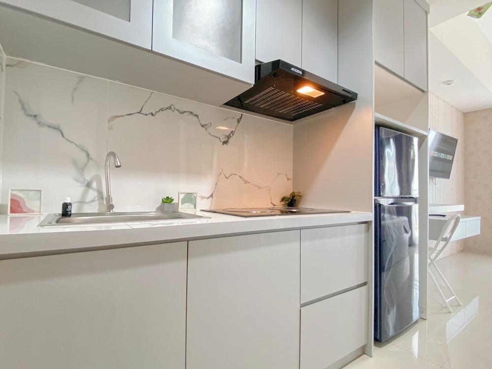 Comfy Studio Apartment At Bogor Icon