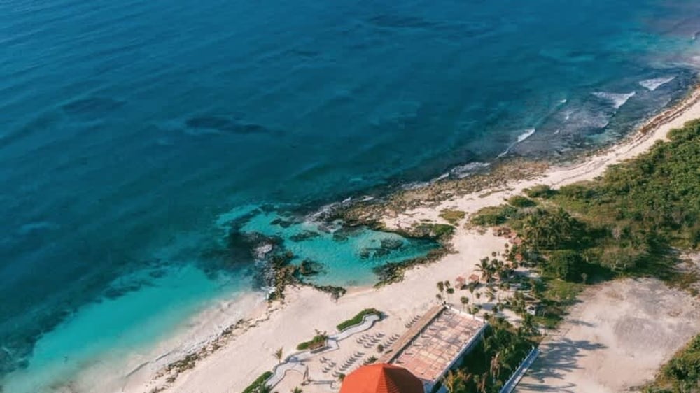 Stunning 2 Bedroom Apartment at Condo With Best Tulum Infinity and Jacuzzi by Waves Management