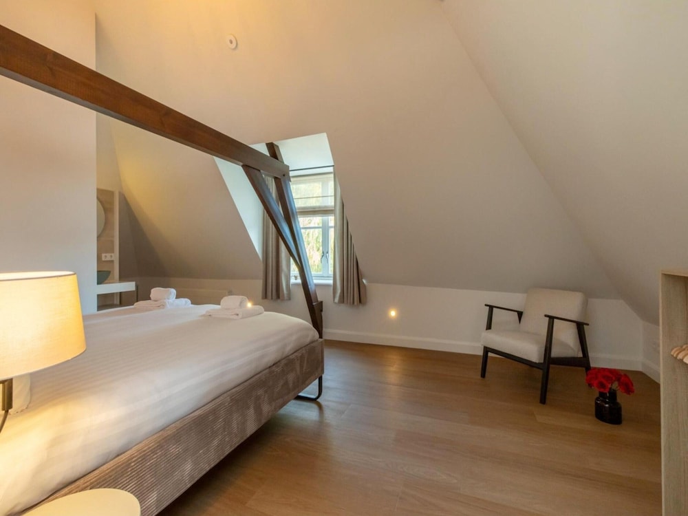 Farmhouse in Zeeland With Windmill Views