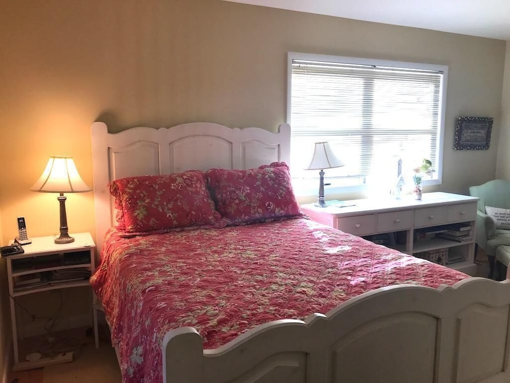 OAK Avenue 73