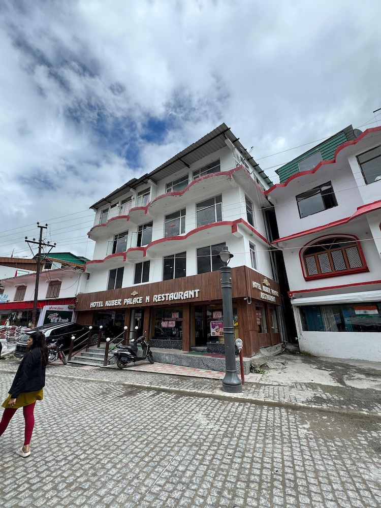 Hotel Kuber Palace Badrinath