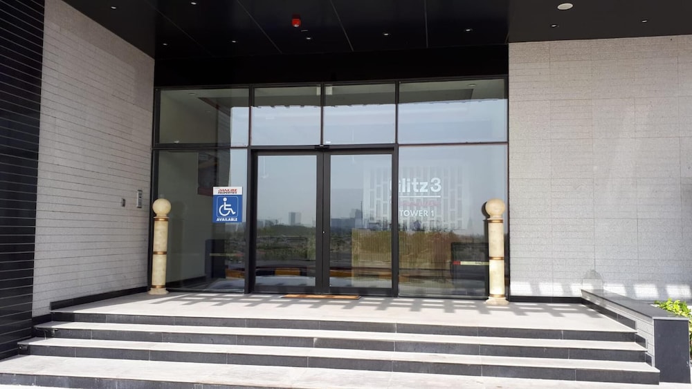 Remarkable 2-bed Apartment in Dubai
