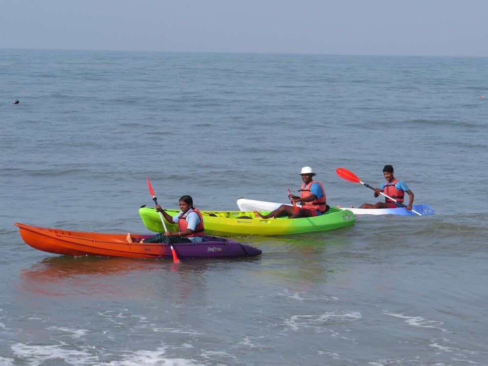 Sai Vishram Beach Resort Byndoor