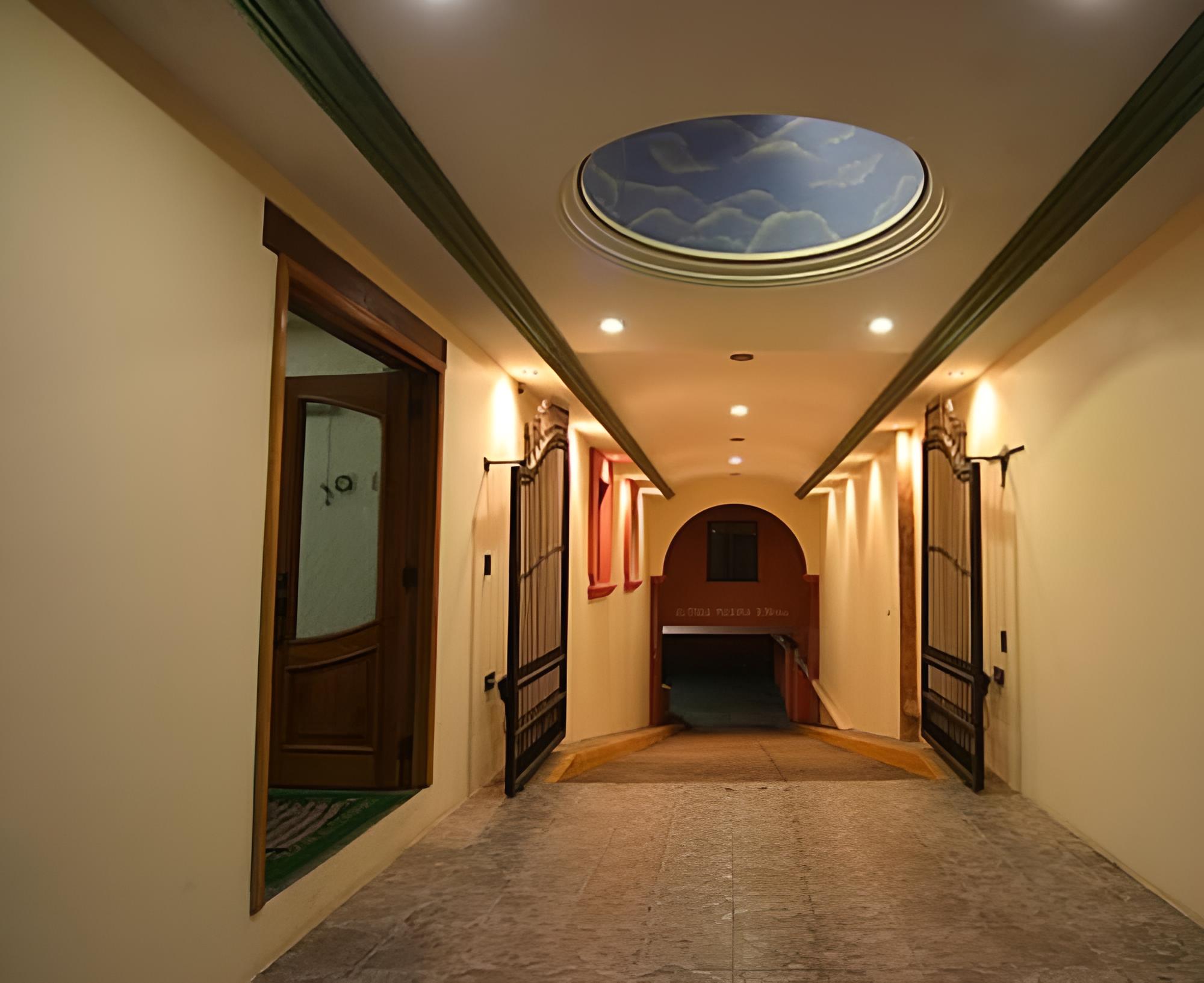 Hotel Cantera Real