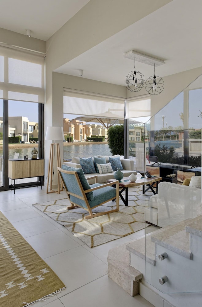 Vesta - Luxury Villa - 4BR - Tawila