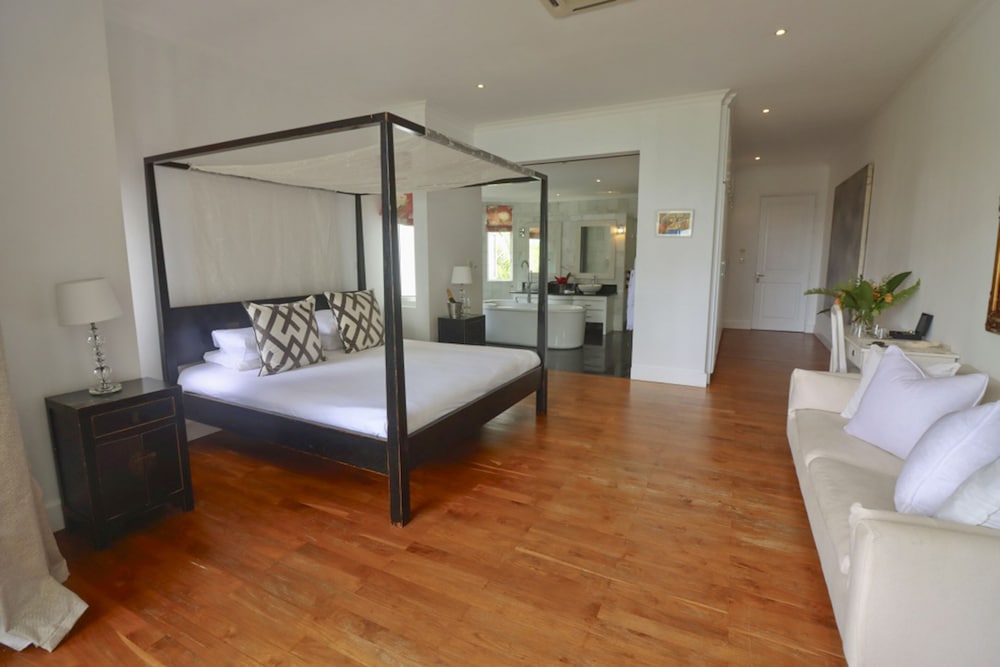 Chateau Elysium photo 3