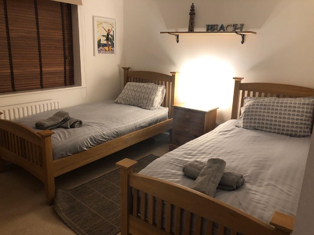 Utopia House view 5