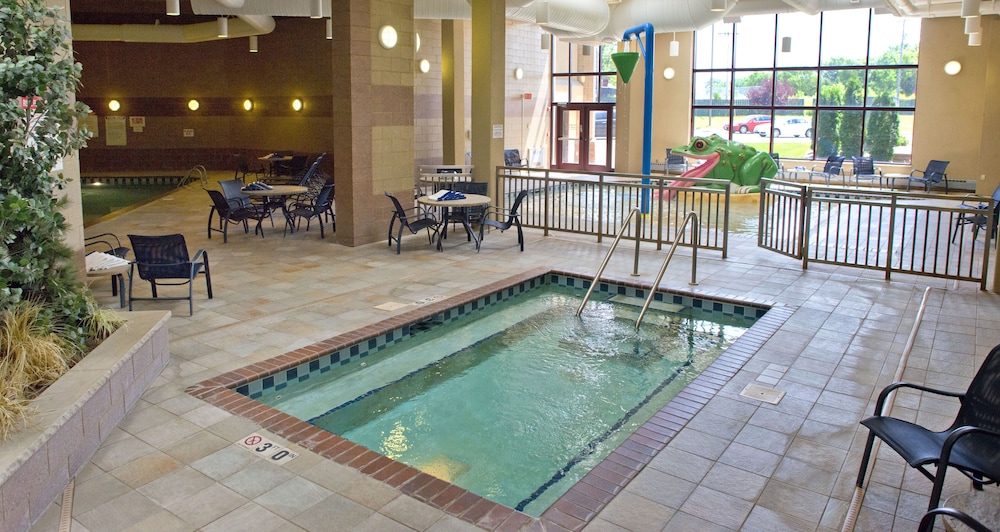Jackpot Junction Casino Hotel