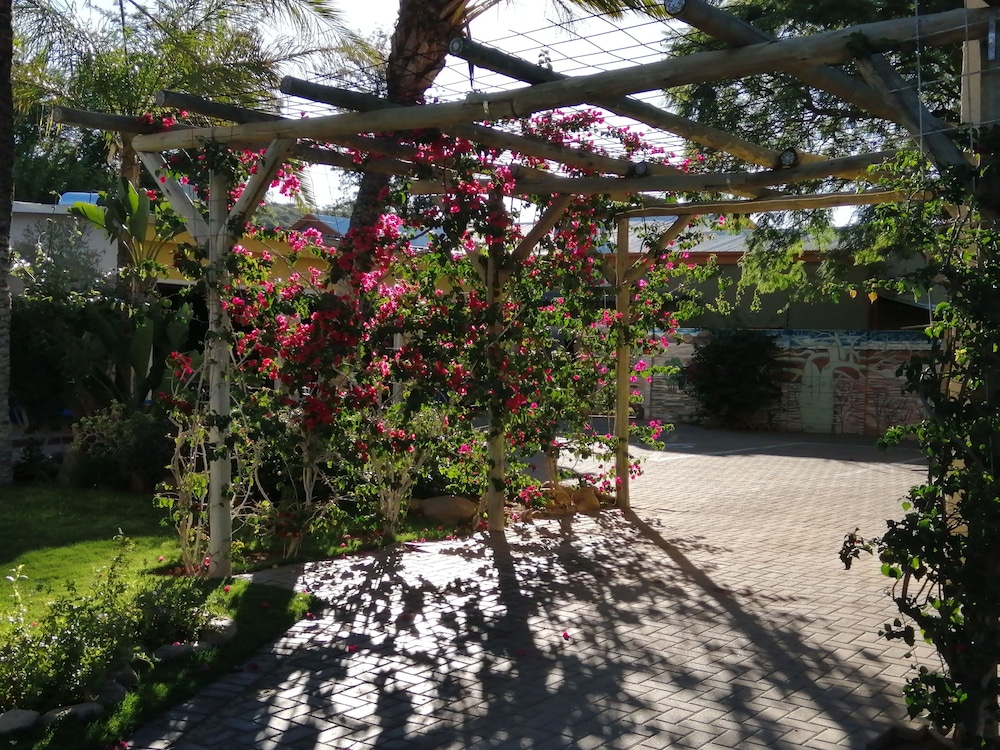 Capbon Guesthouse