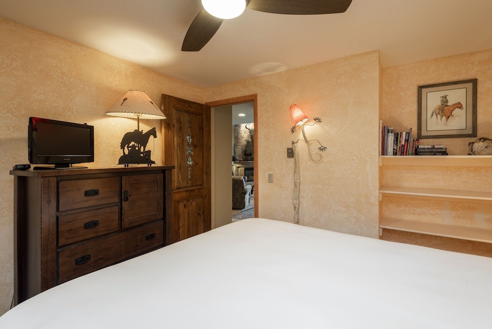 Park City Ski Resort UT - Snow Flower Vacation Homes