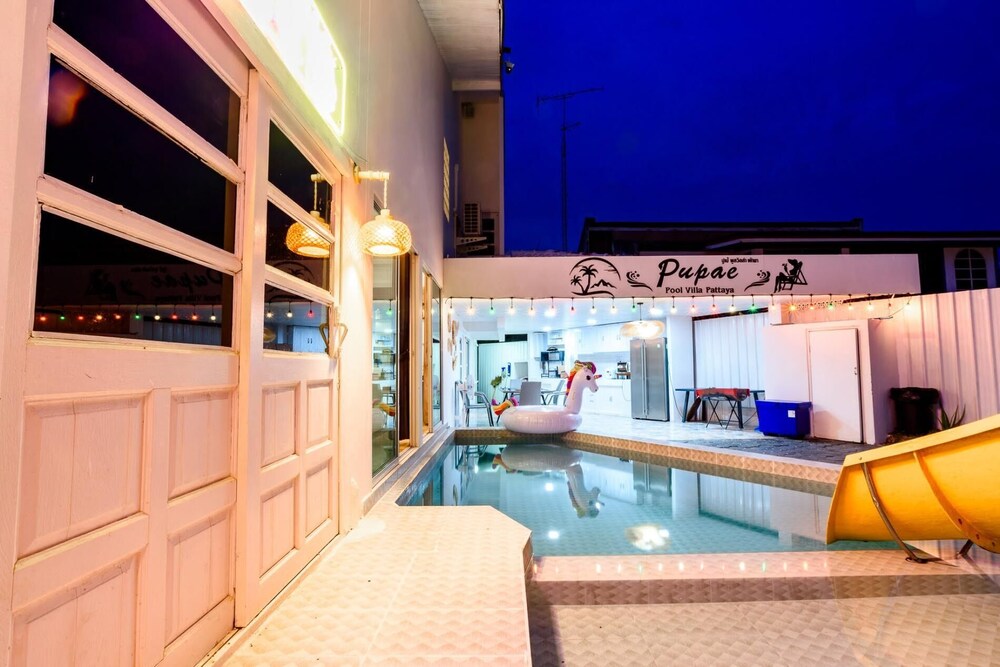 Jomtien 5BR Beach Pool Villa JB5