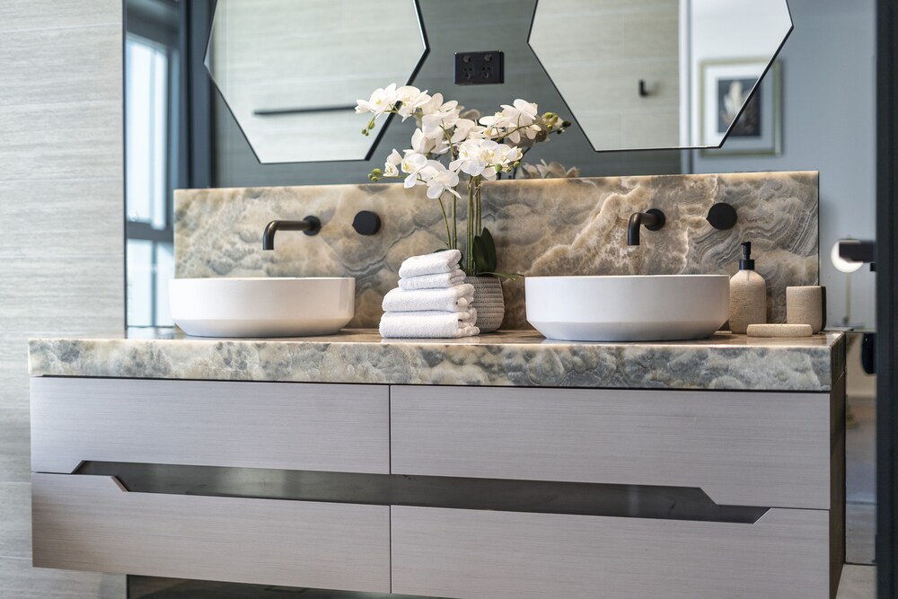 Jewel Beachfront Residences