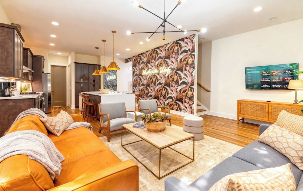 Luxury Retreat Double Rooftop Deck Game Room
