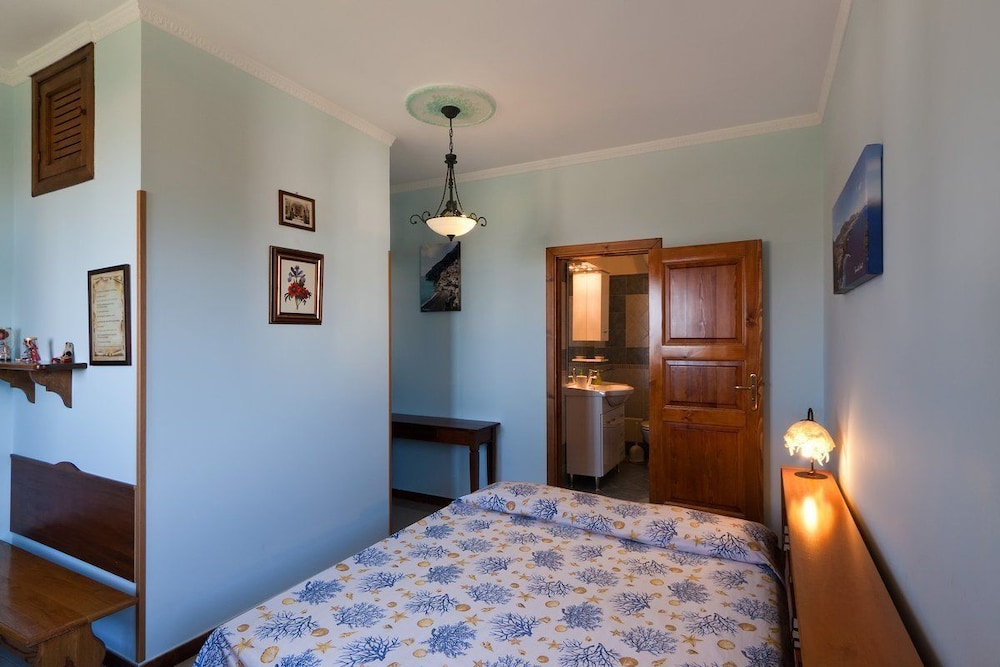 La Maison de Titty view 5