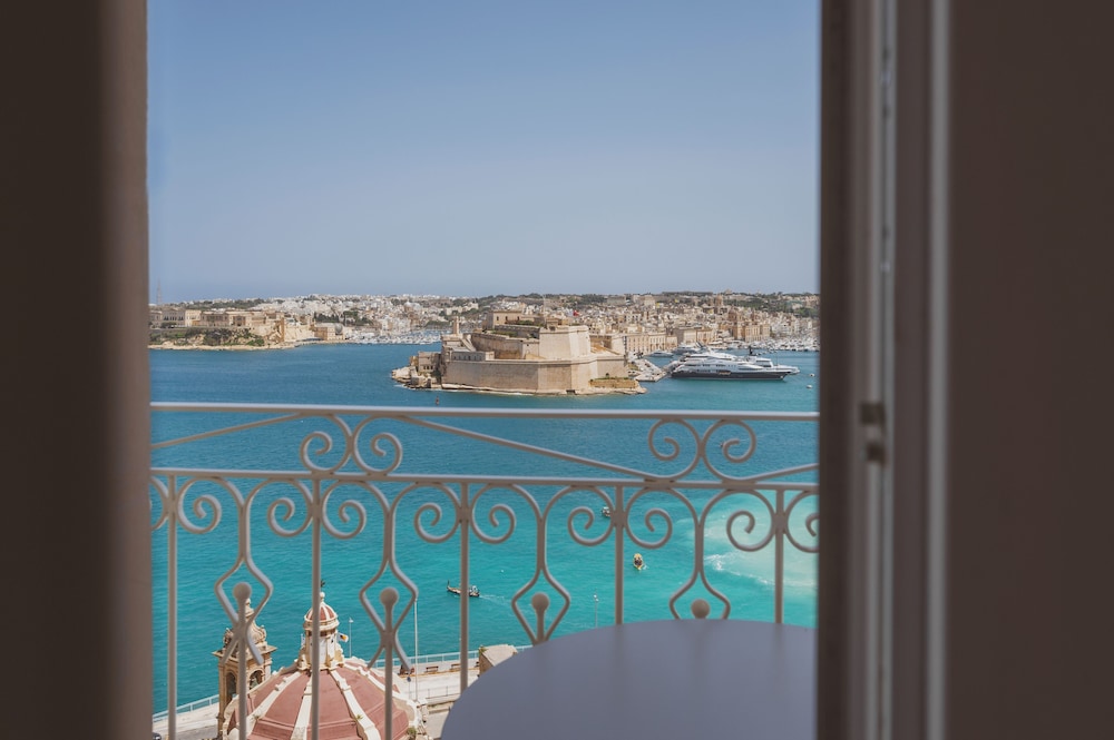 V60 Valletta