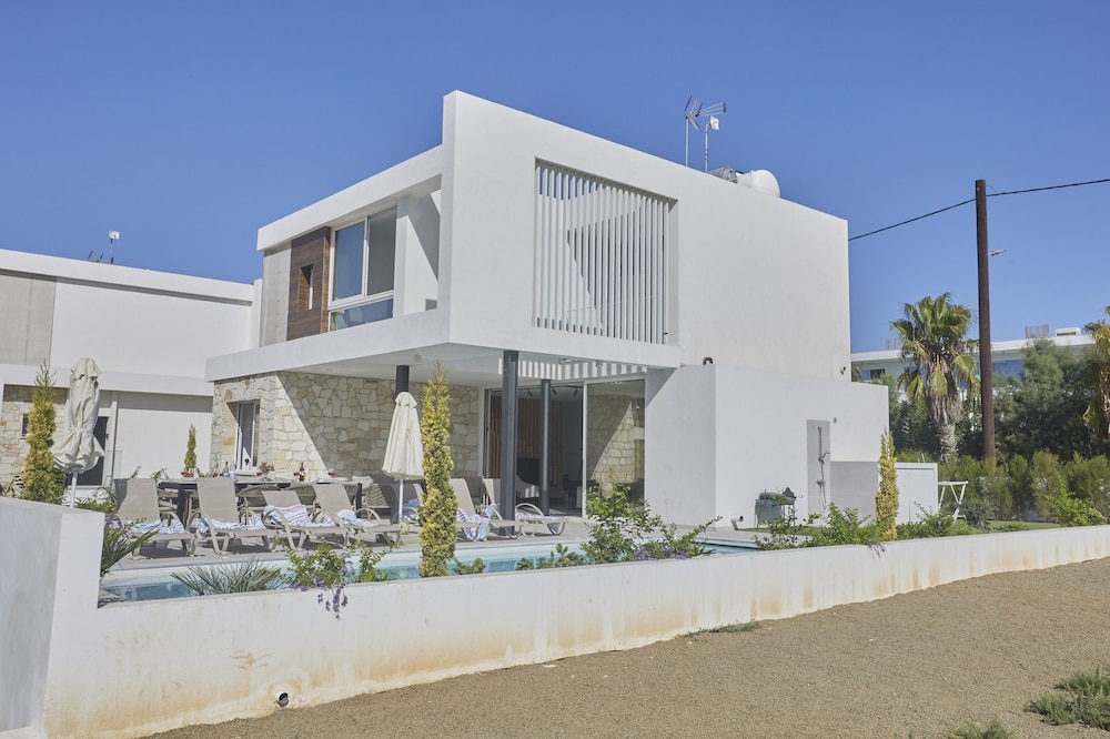Ayia Napa Kube Villa Kb2