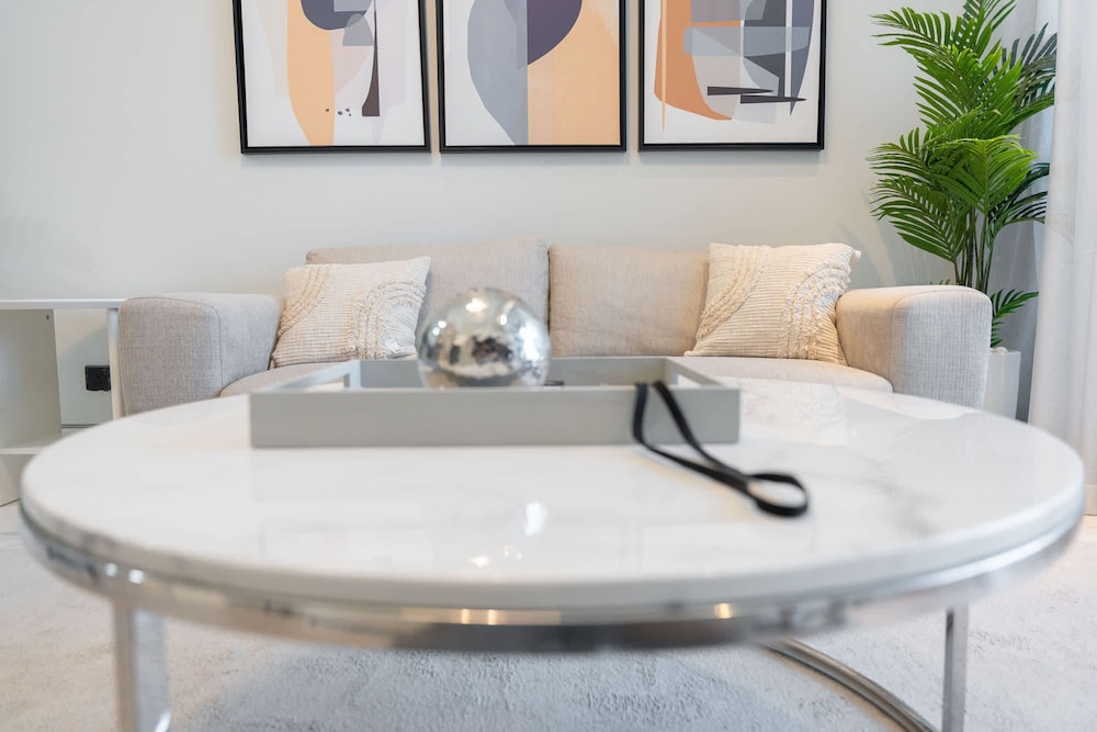 Extravagant 1 Bedroom in J One Business Bay