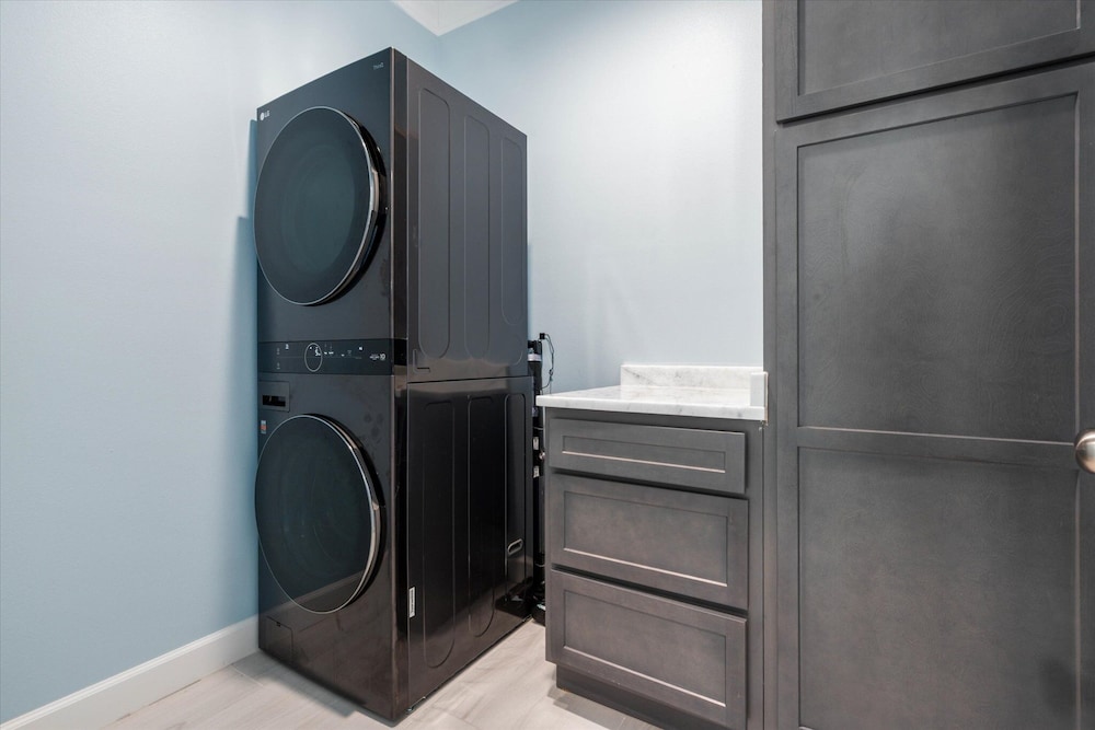 Sandarosa - 100 Portier Ct 4 Bedroom Home