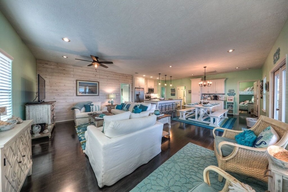 Once Upon A Tide 3 Bedroom Home by RedAwning