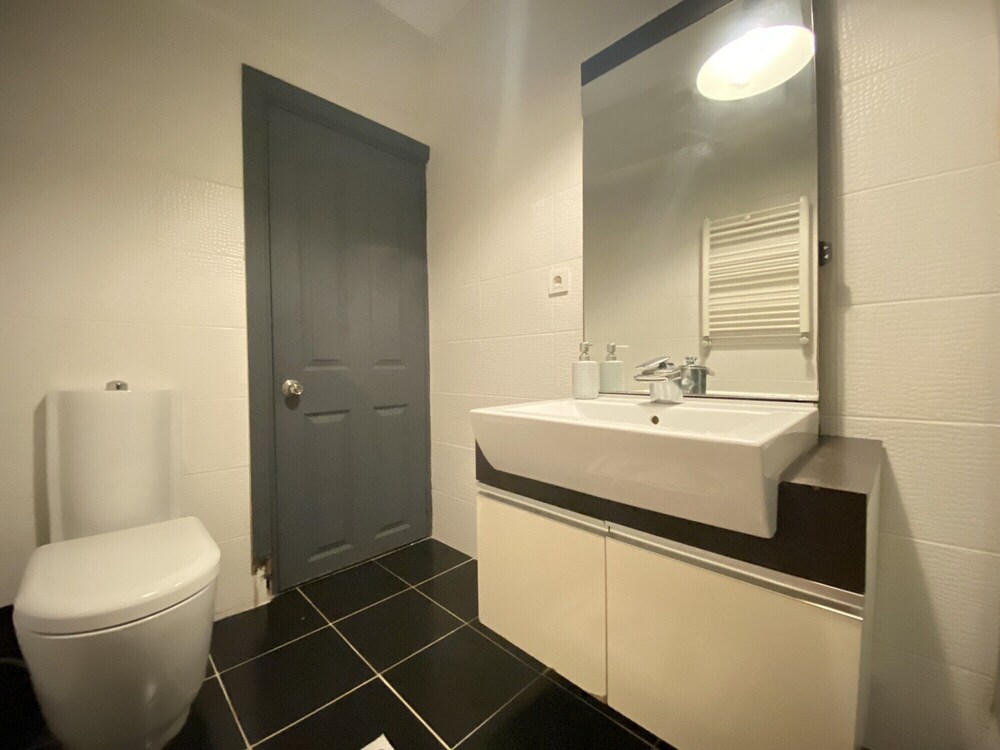 Chic Flat With Balcony in the Heart of Beyoglu
