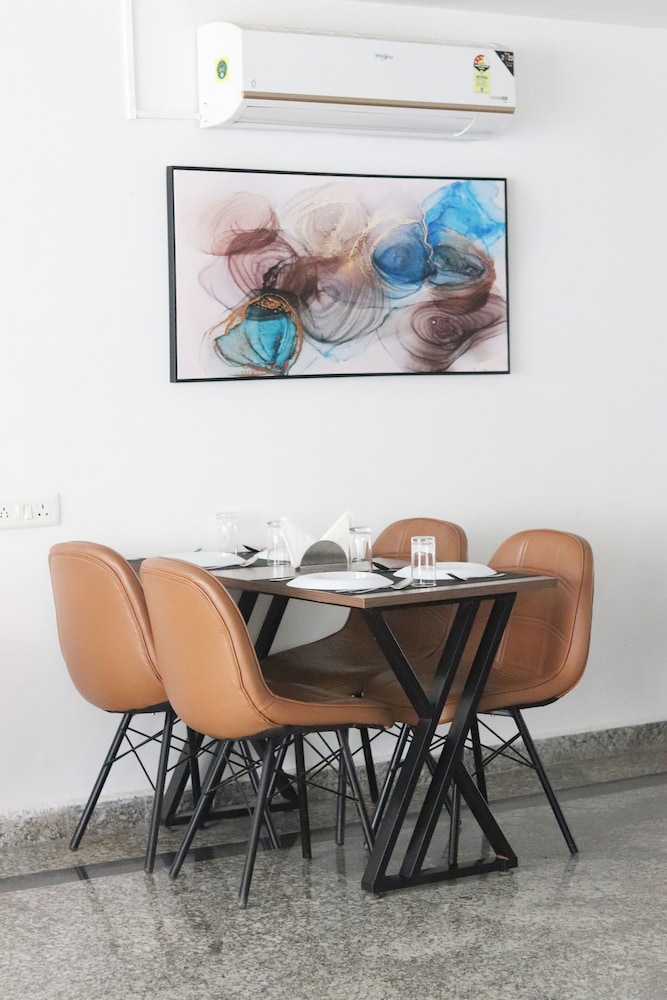 Axon Corporate Stays Sector 52 Gurgaon