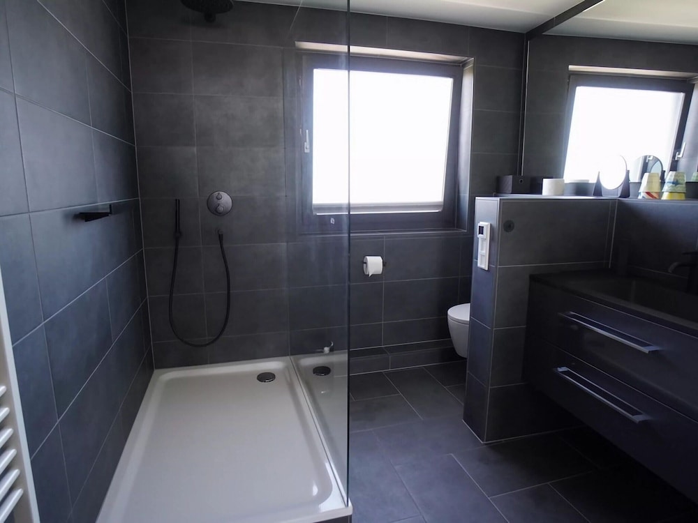 Penthouse by North Sea With Pool and Sauna