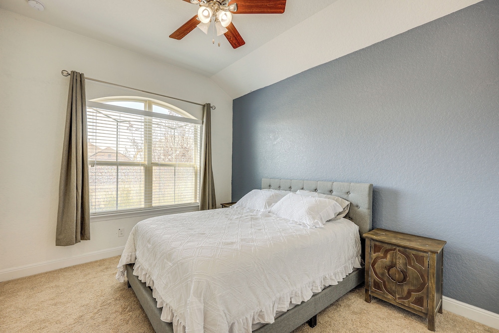 Pool Access & Fenced Yard: Modern San Antonio Gem