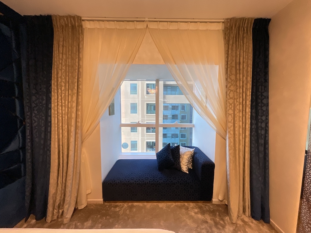 Dubai Marina Elite Residences Retreat