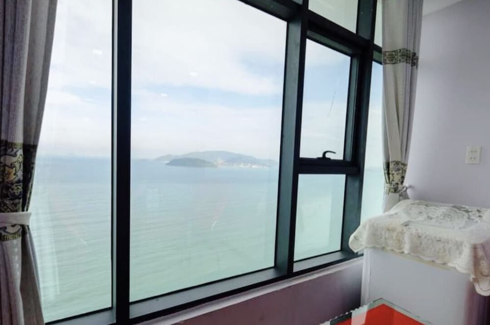 Sunrise Ocean View Apartment