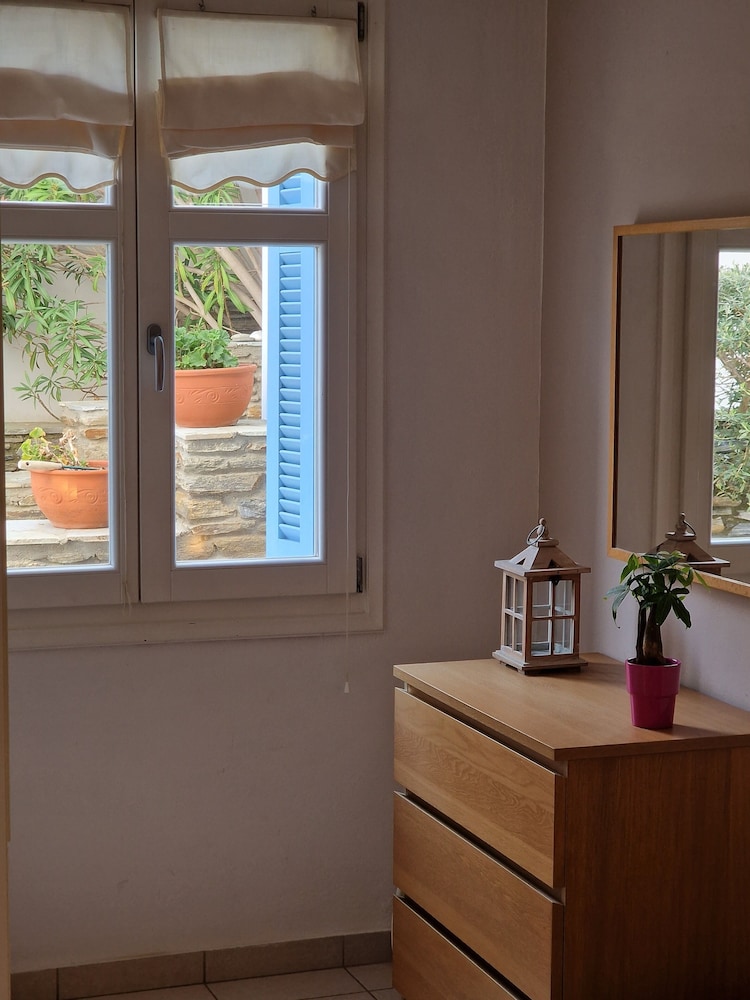 Karaoulanis apartments view 4