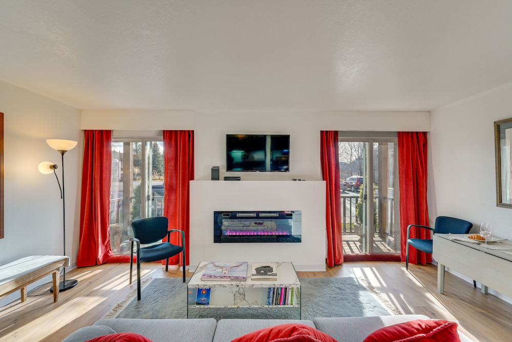 Ketchum Vacations - Ketchum Vacation Rental - Hike, Ski  Explore! - Property Image 1