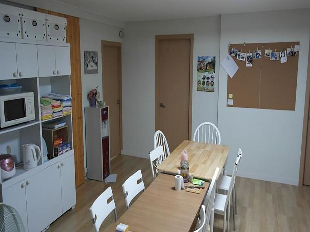 Agit Guesthouse